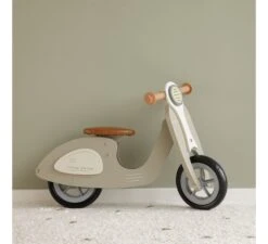 Little Dutch Loopscooter - Olive -Babykamers Verkoopwinkel little dutch loopscooter olive 3