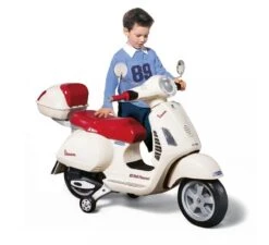 PEG PEREGO Vespa Scooter 12Volt -Babykamers Verkoopwinkel peg perego vespa scooter 12volt 7